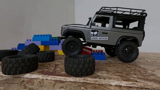 Радиоуправляемый джип RC Defender MN99s - тренировка смотреть онлайн
