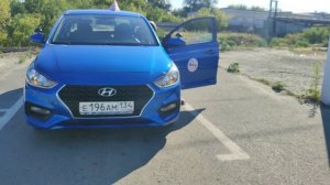 Подготовка к экзамену. Занятие на площадке у МРЭО. Выполнение парковок и разворота