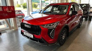 HAVAL Jolion в комплектации Premium красный салон черно-серый 4WD