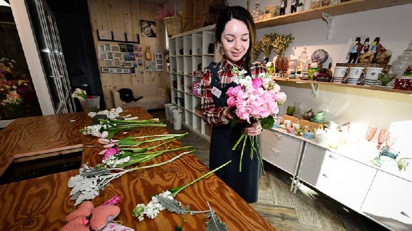 24 июля — День флориста в России: красивые поздравления