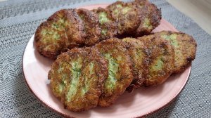 ДРАНИКИ С КАБАЧКАМИ И КАРТОФЕЛЕМ-ОЧЕНЬ ВКУСНЫЙ РЕЦЕПТ! ВКУCНЕЙШИЕ ДРАНИКИ ИЗ КАБАЧКА-ЛУЧШИЙ РЕЦЕПТ!