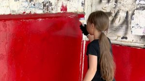 Бийчане самостоятельно благоустроили остановочный павильон на Льнокомбинате (Бийское телевидение)