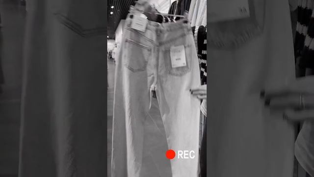 Даже не верится! Крутые джинсы до 3000р✅