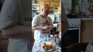 В Чазов съездили, в магазин заехали, маму помыли. Вообще молодцы. Можно на немного выдохнуть и пусть