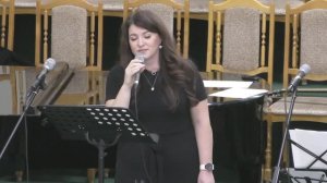 " В тихом дыхании ветра.."