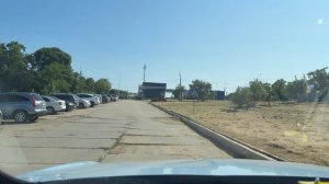 подъезд фуры и левый поворот