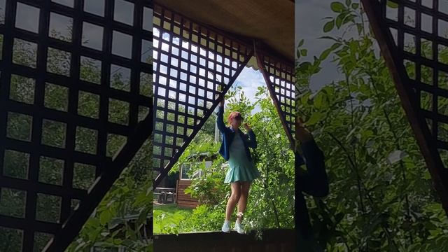 ну очень интересное кино и гром и ливень и жара и веселуха