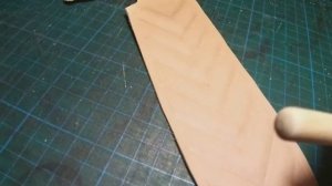 Делаю ножны из кожи. Рабочий процесс