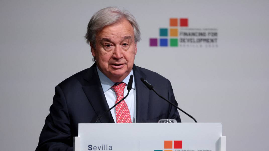 Близорукий генсек: МИД РФ обвинил Гуттериша в распространении лжи Киева