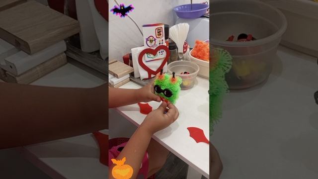 летучая мышь из конструктора лепилка