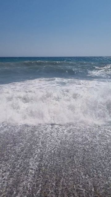 Волны Море Лето #море #лето #волны #top #sun #sea #summer #like #water #waves #travel #nature #super смотреть онлайн