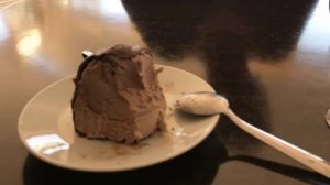 Мороженое, кофе и десерты на Майорке в Испании.