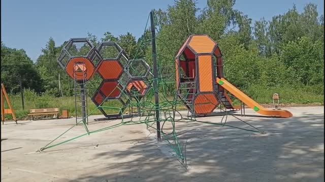 Скоро откроют детскую площадку