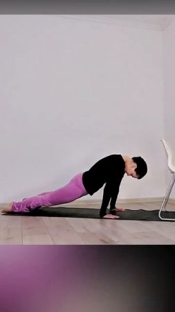 Полный вариант тренировки по ссылке: https://boosty.to/pr0.yogalates