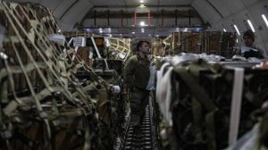 Не для обороны: США отправили Украине новую партию вооружений