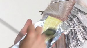 Сочетание холодных и теплых оттенков на блонде в стрижке Боб от Вика Пиколо