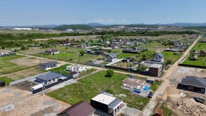 DJI_20250608121143_0412_D