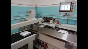 Пробивка и укладка готовых перфорированных переплетных крышек на конвейер WIRESTAR PB-580S в Туле