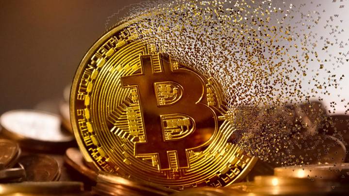 Курс биткоина обновил исторический максимум, поднявшись выше $112 тыс.