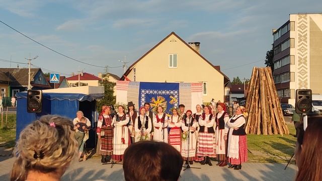 Фольклорный коллектив «Гасцінец» Раковского центра народного творчества Воложинского района
