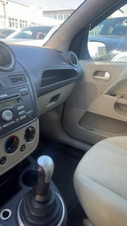 Обзор на Ford Fiesta Хетчбэк 5 дв. 1.6 MT 2008г