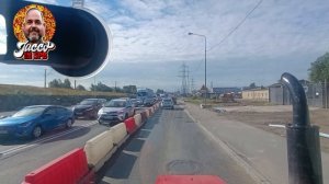 Утренний квест: пробка из тракторов у гидранта! �💦