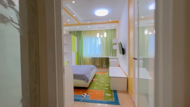 Мусы Джалиля 20а 88 квм 4 этаж