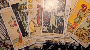 ТАРО РАСКЛАД/ С КОГО СЛЕТЯТ МАСКИ?!   т. 89895342359 смс.  WhatsApp