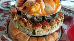 Кухня народов и стран мира - большой выбор.