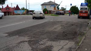 Ямочный ремонт дорог в Туапсе продолжается.