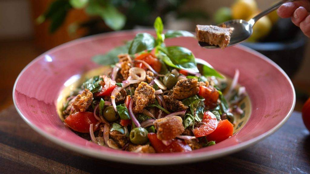 Испанский салат смотреть онлайн