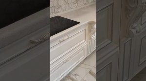 Белоснежная современная классика