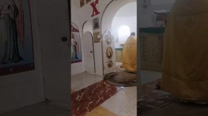 Дорогие братья и сестры! Божественная служба храм Святой Троицы