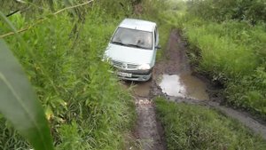 Рено ЛОГАН бездорожье