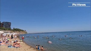 Анапа сегодня 10 июля 2025. Пляж Высокий Берег. Чёрное море. Отдых и погода в Анапе сейчас