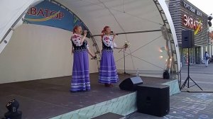 ,, Подскажи, ромашечка, что со мной,,