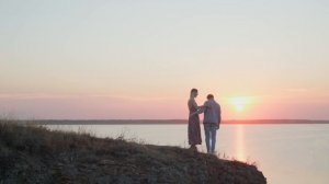 Опять опаловым свеченьем платить за миг (песня под гитару)