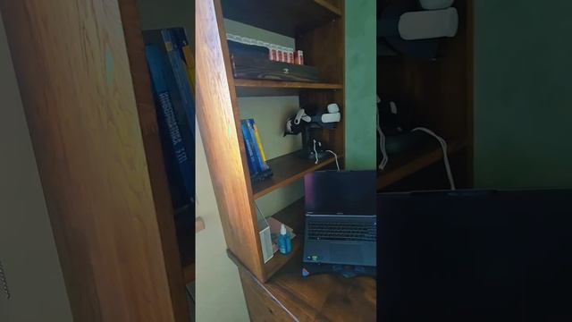 Умный стол из карагача на 2 места