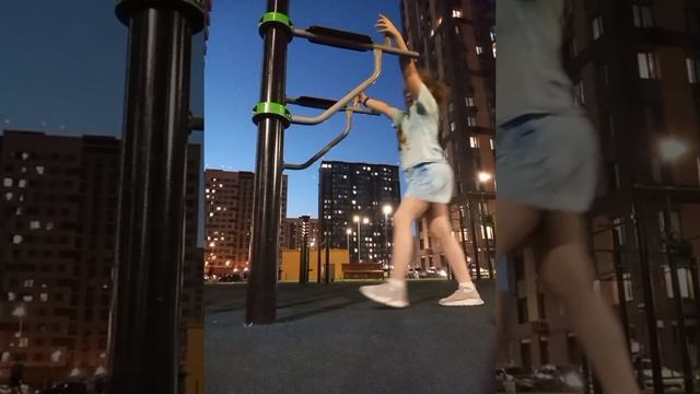 Она инергична подпишись!