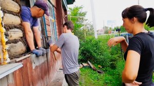 ...Сынок  поставил окно ..Жизнь в деревне Многодетной семьи...