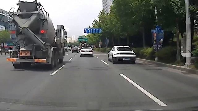 Запись с видеорегистратора. Купил машину с Кореи смотреть онлайн