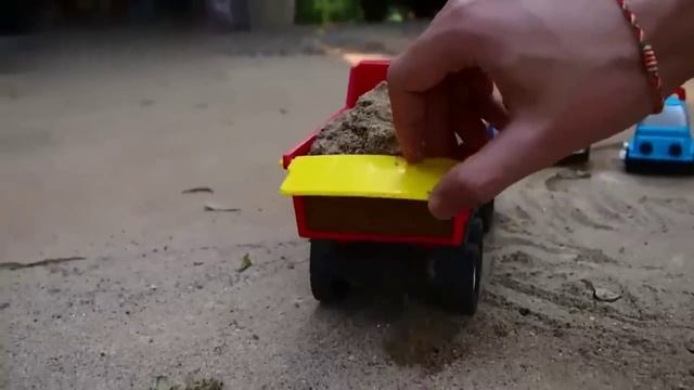 Учим технику с экскаватором – Познавательное видео для детей 2-5 лет