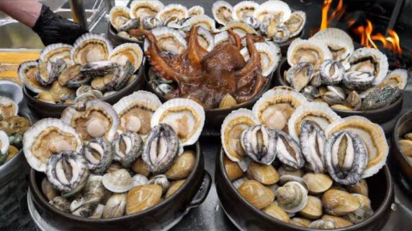 Морепродукты без тормозов! Корейское рагу всех порвёт! 🔥🍤 смотреть онлайн