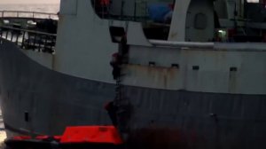 Фильм о том, что их иногда происходит в нейтральных водах