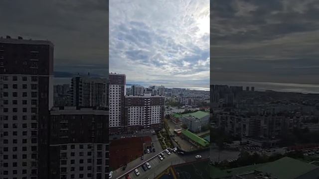 Просторная 1-комнатная квартира в монолитном ЖК "Аврора-2" с потрясающим видом на город и море! смотреть онлайн
