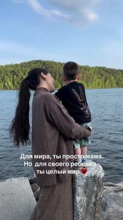 Фраза на подумать. Знаете, когда старший так быстро вырос, хочется надышаться вот этой малышковостью
