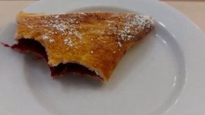 Слойка со смородиной. (серия вкусная еда)) —  (6)