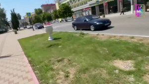 Вазоны в центре Керчи обновили