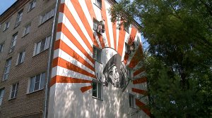 (Рыбинск-40) ЮРИЙ ГАГАРИН НА СТЕНЕ ДОМА