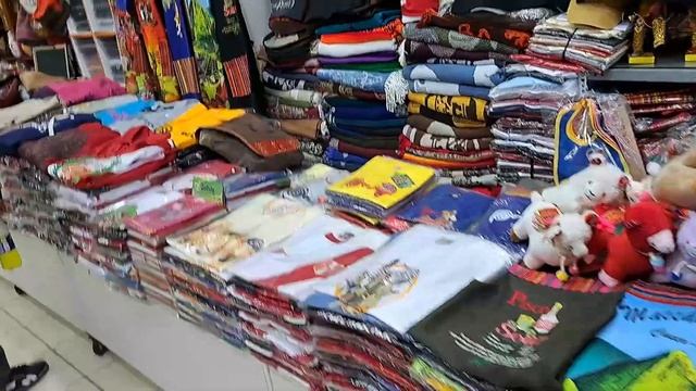 Лима Перу. Район рядом с историческим центром. Трущёбы, бедность, грязь. Путешествия не для всех смотреть онлайн